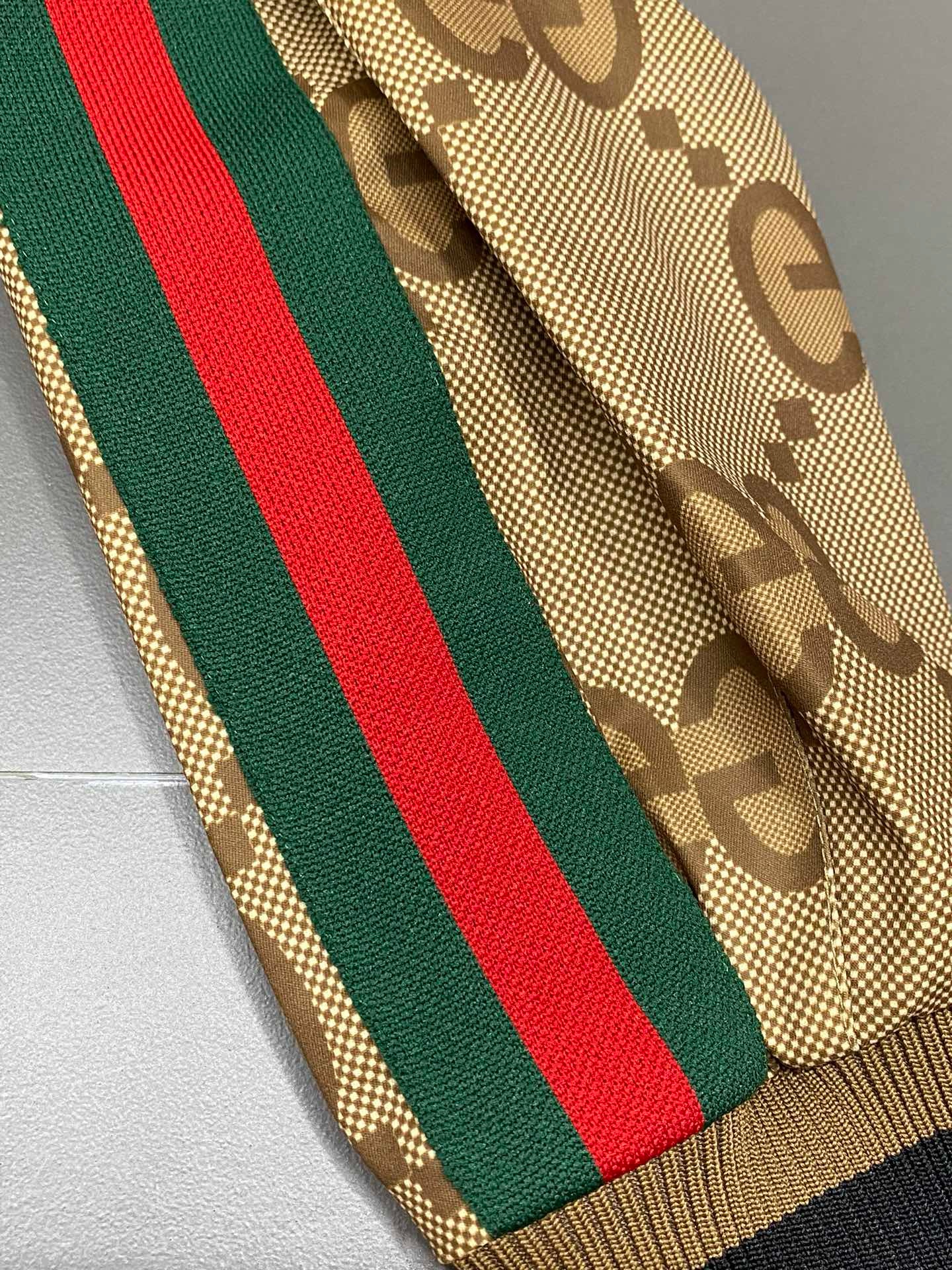 Gvc*1 jacket lapel style