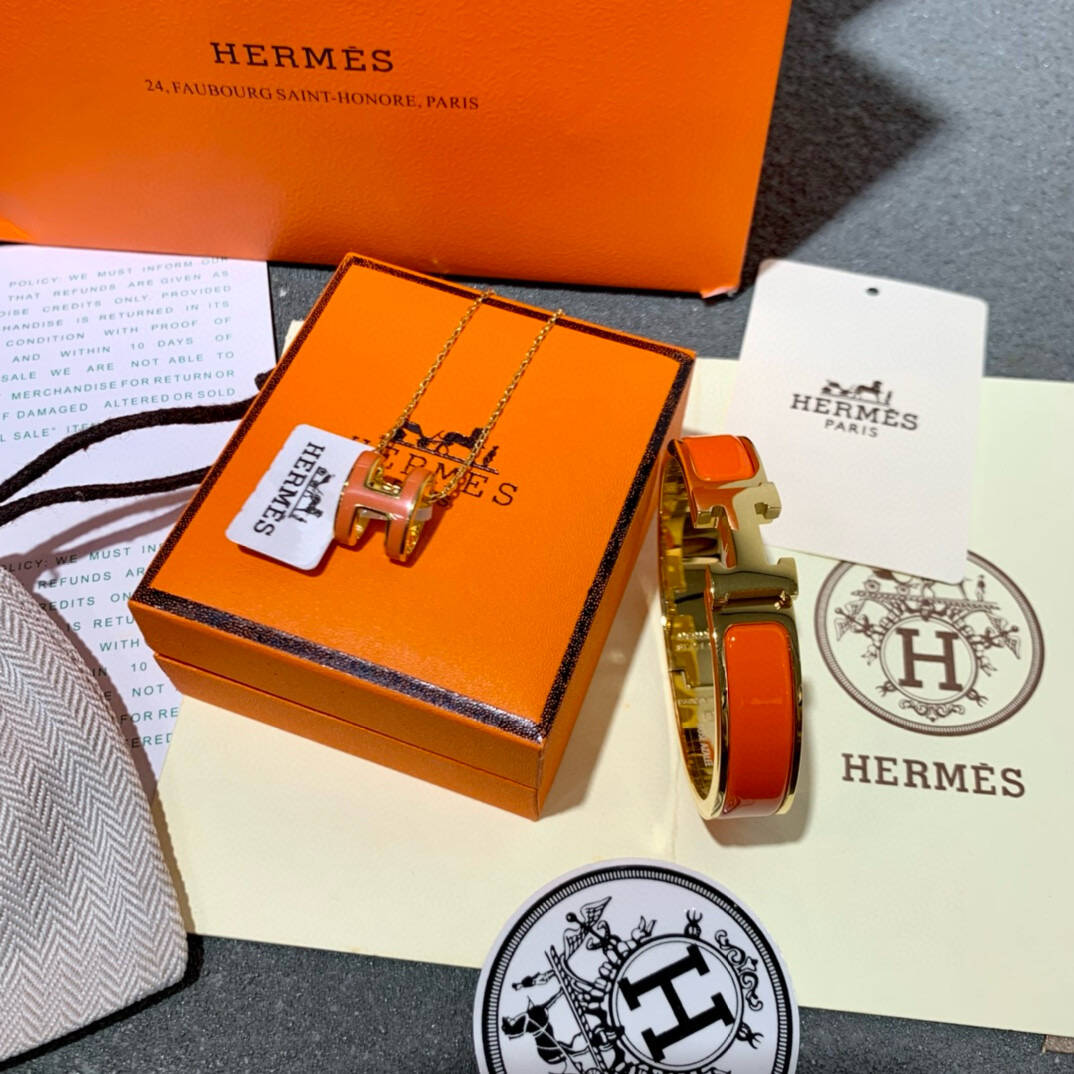 H**me5 bracelet orange gold