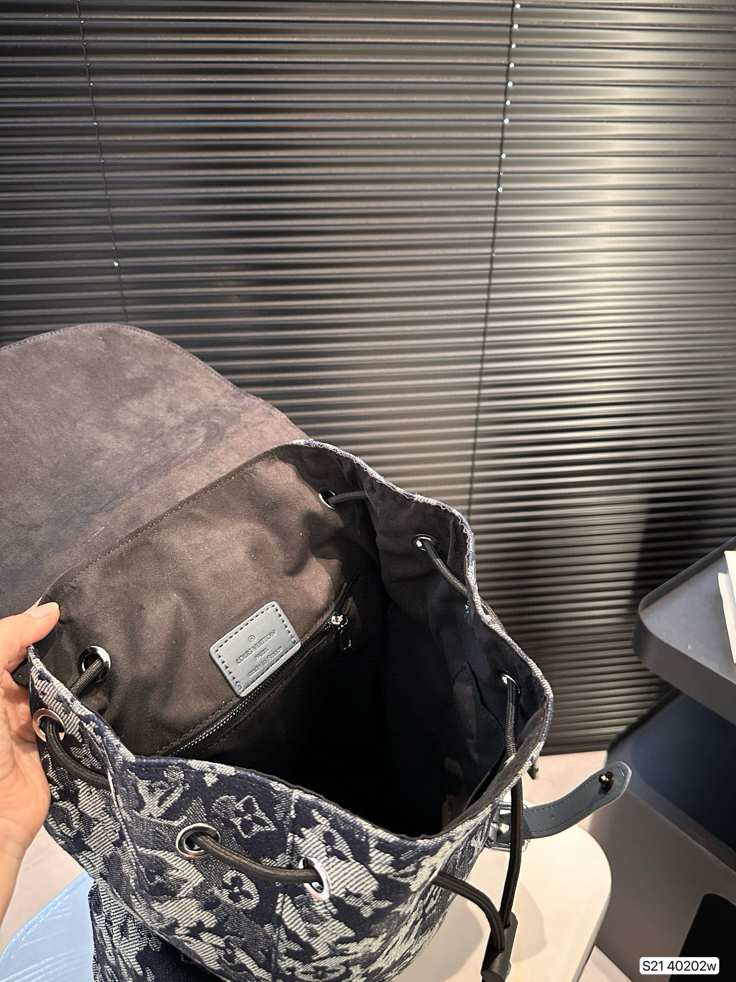 L0vis Vvtt0n Robot Backpack