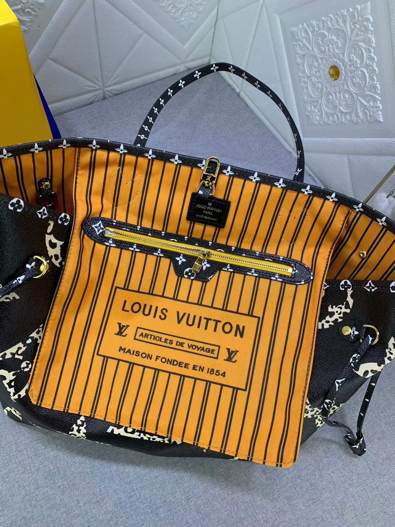 L0vis Vvtt0n Monogram Giant Jungle Neverfull MM Bag Replica Yellow M40995