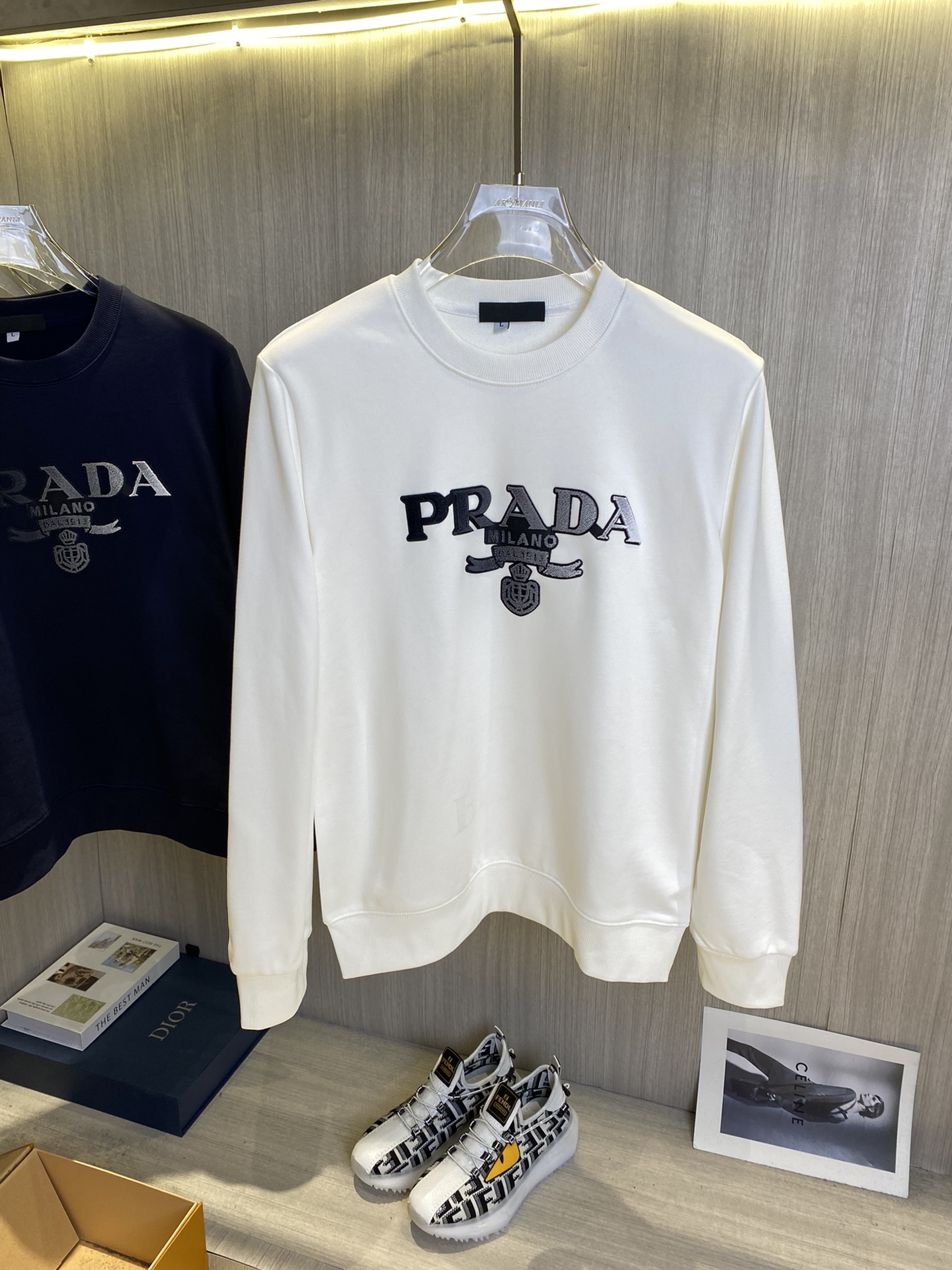 Pra*a Hoodie