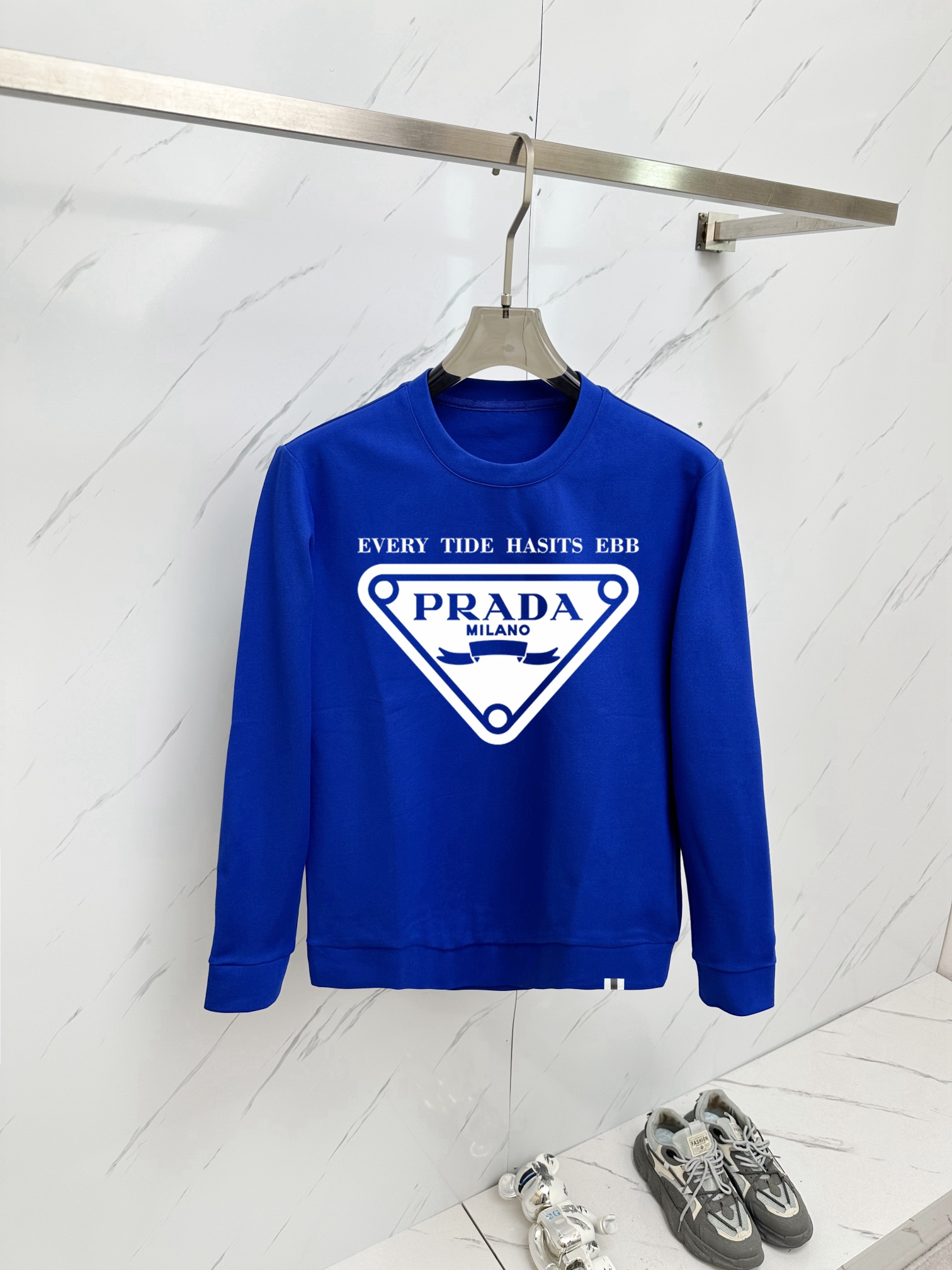 Pra*a Hoodie