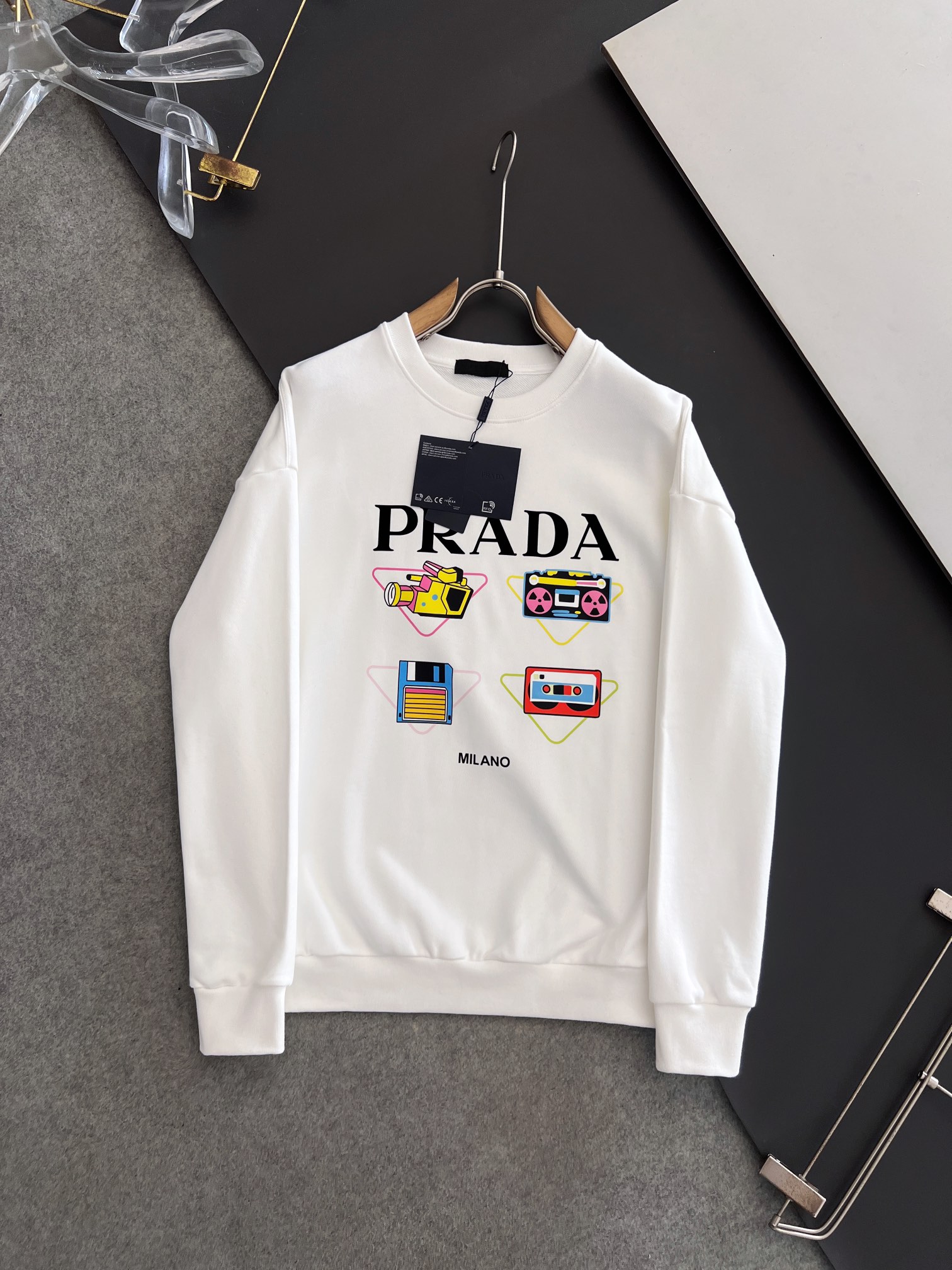 Pra*a Hoodie