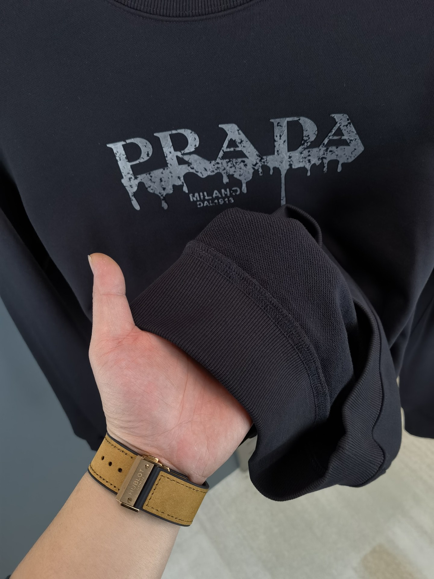 Pra*a Hoodie