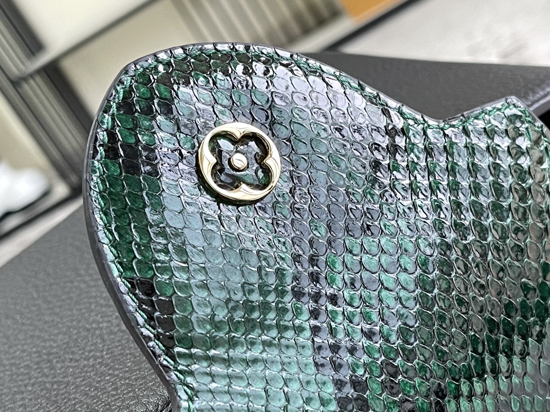 L0vis Vvtt0n Handbags