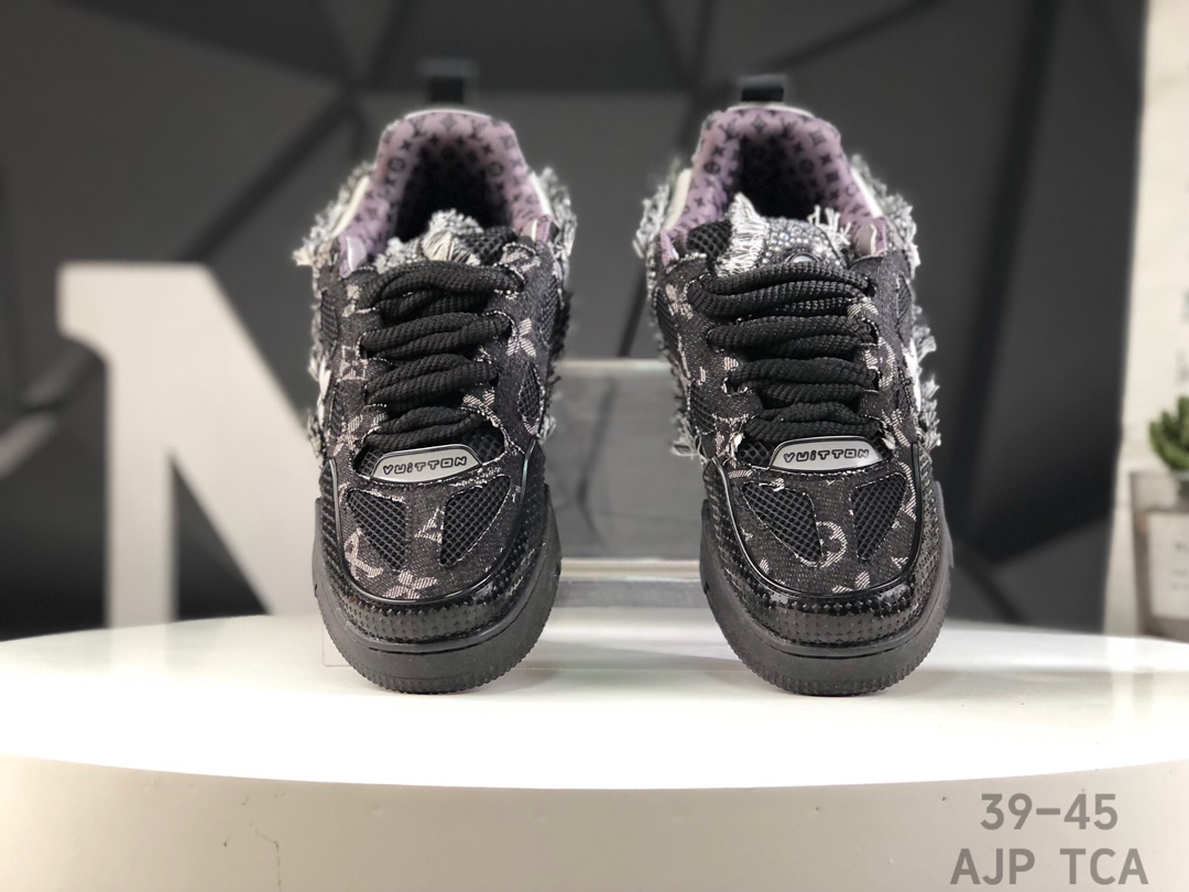 L0vis Vvtt0n Trainer Crystal Embellished Sneakers Replica