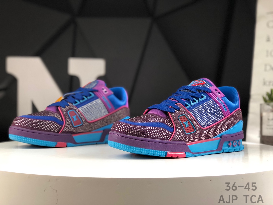 L0vis Vvtt0n Trainer Crystal Embellished Sneakers Replica