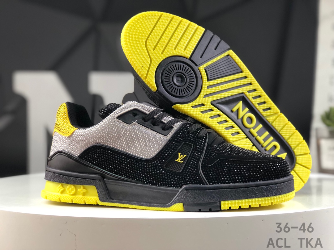 L0vis Vvtt0n Trainer Crystal Embellished Sneakers Replica