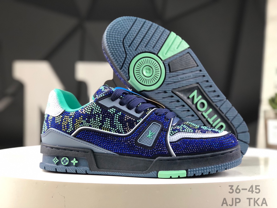 L0vis Vvtt0n Trainer Crystal Embellished Sneakers Replica