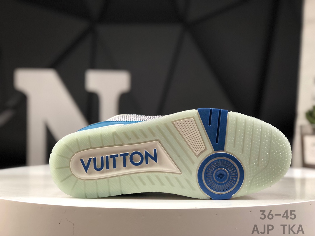 L0vis Vvtt0n Trainer Crystal Embellished Sneakers Replica