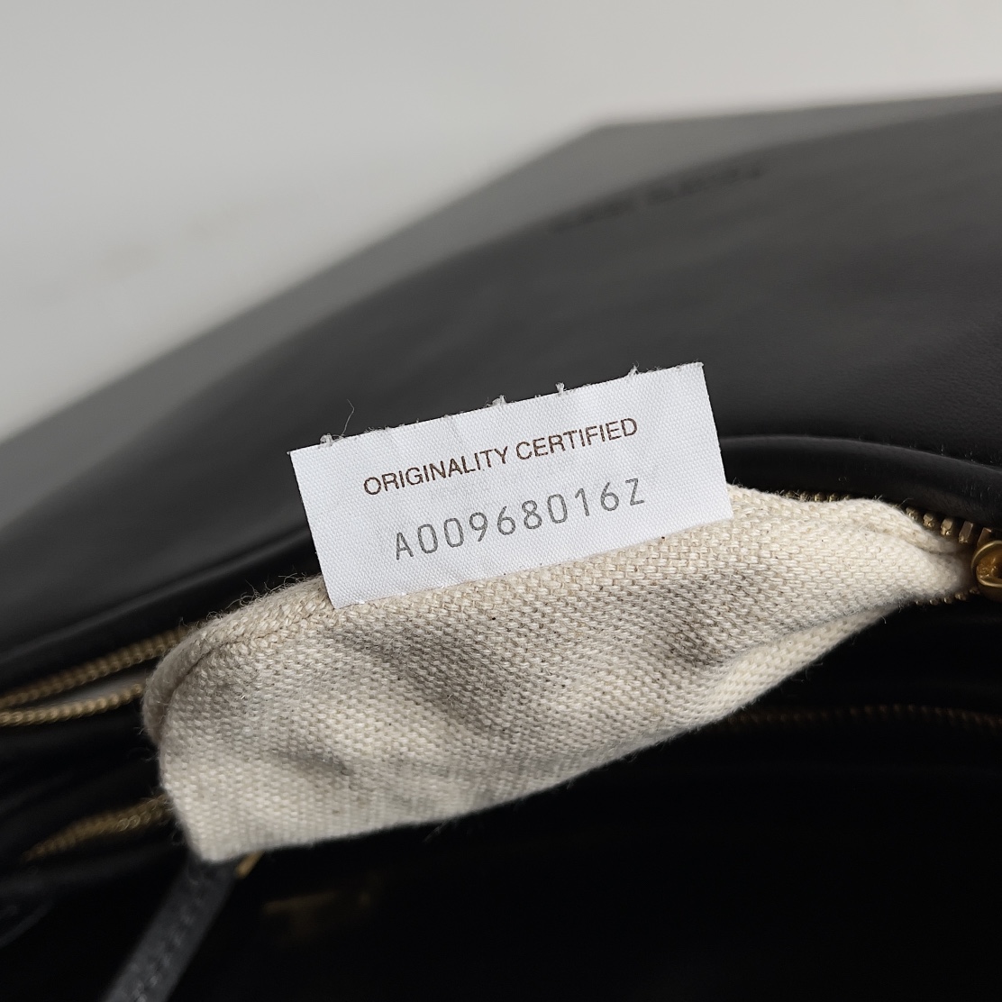 B0tt*ga Ven*ta Woman