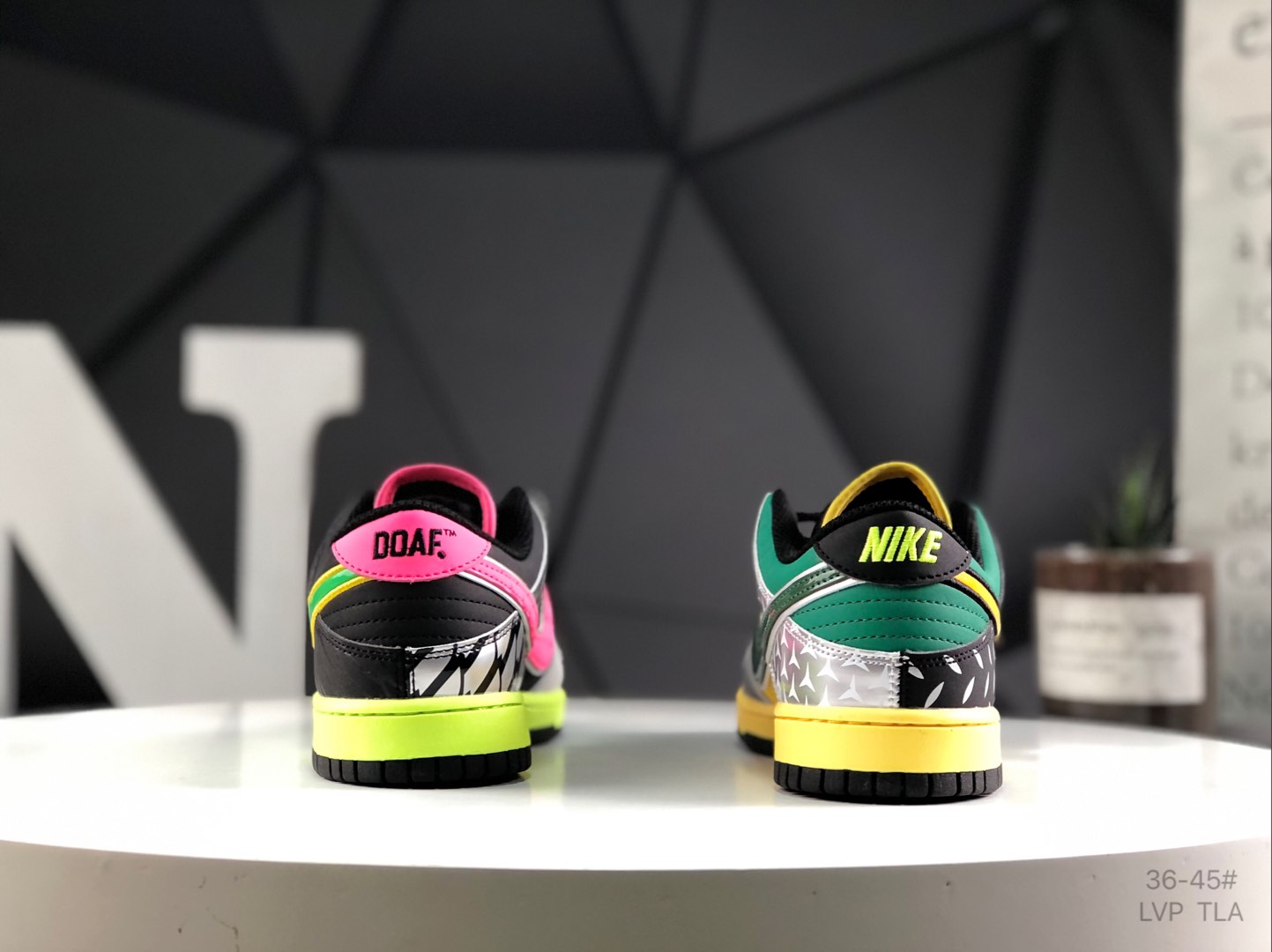 Nike SB Dunk Low Svp*me military green low-top casual sports skateboard shoes