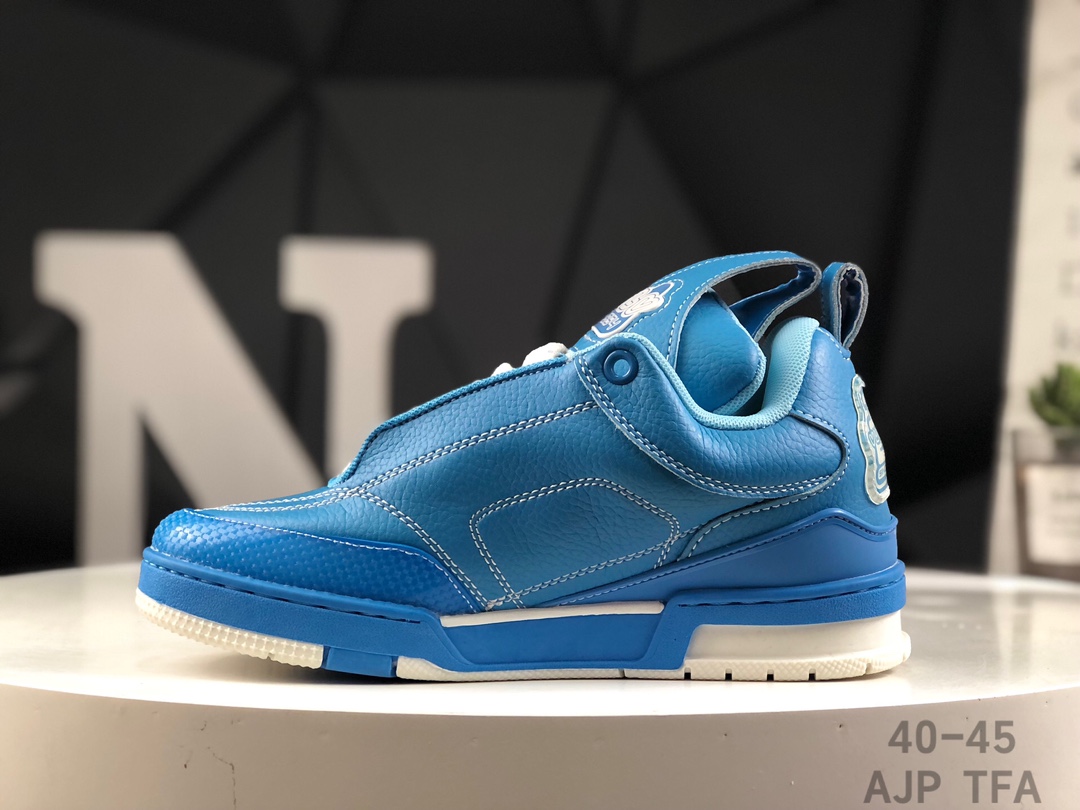 L0vis Vvtt0n fashionable thick sole sneakers replica