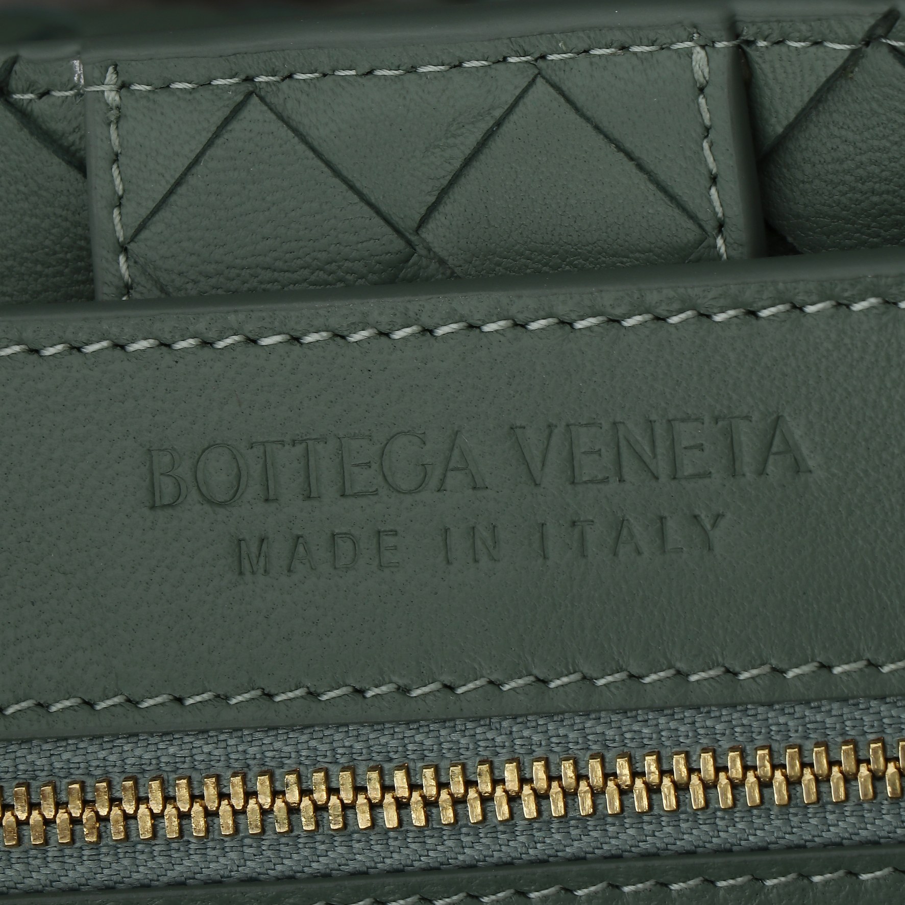 B0tt*ga Ven*ta Woman