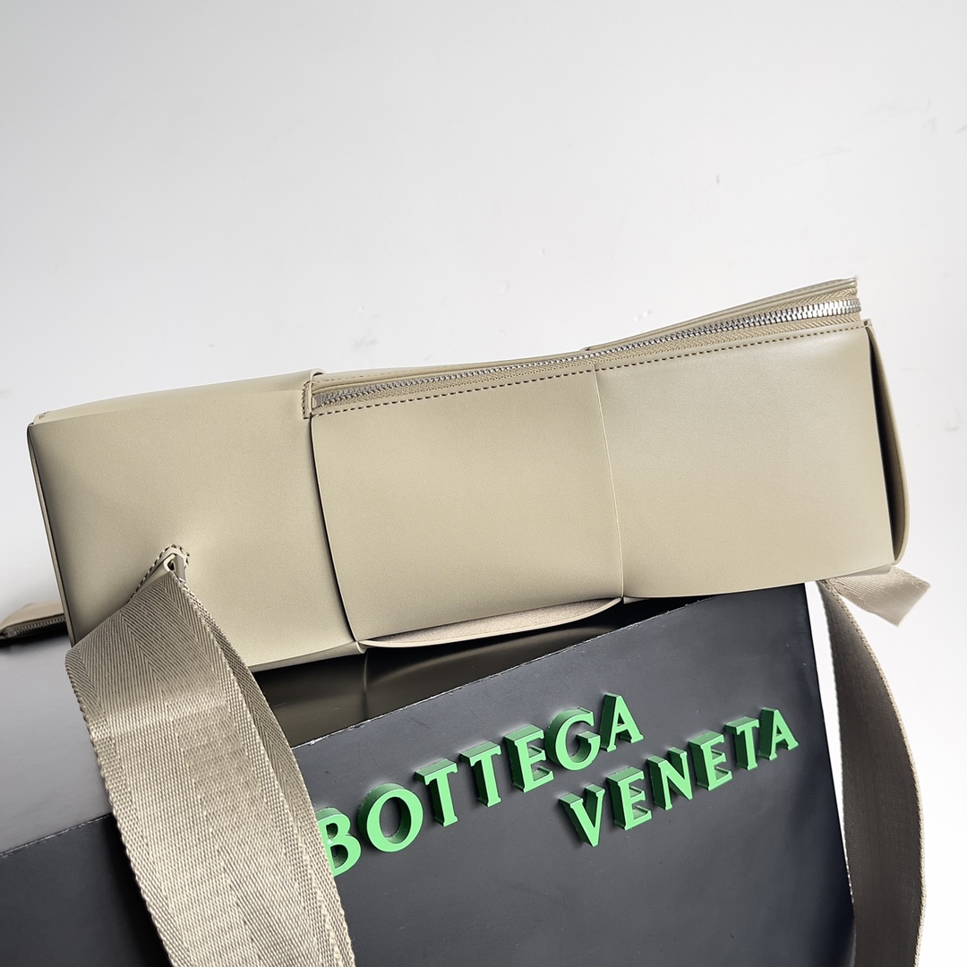 Best Replica B0tt*ga Ven*ta Bags(ColaReps)