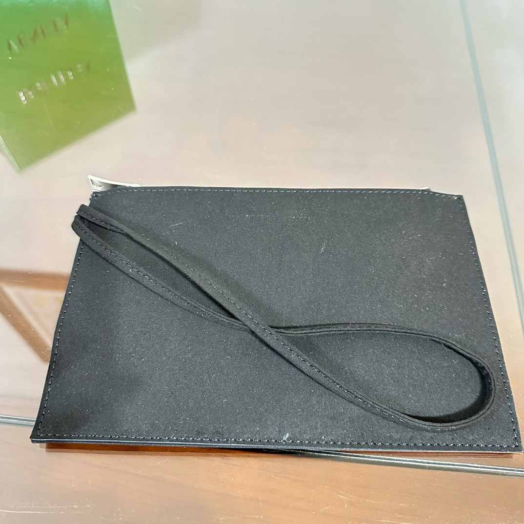 Best Replica B0tt*ga Ven*ta Bags(ColaReps)