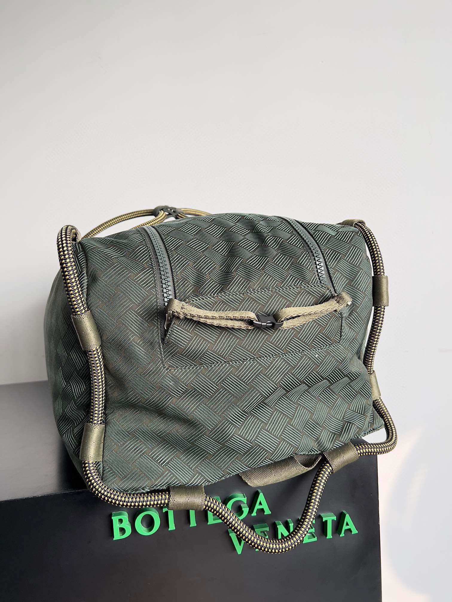 Best Replica B0tt*ga Ven*ta Bags (ColaReps)