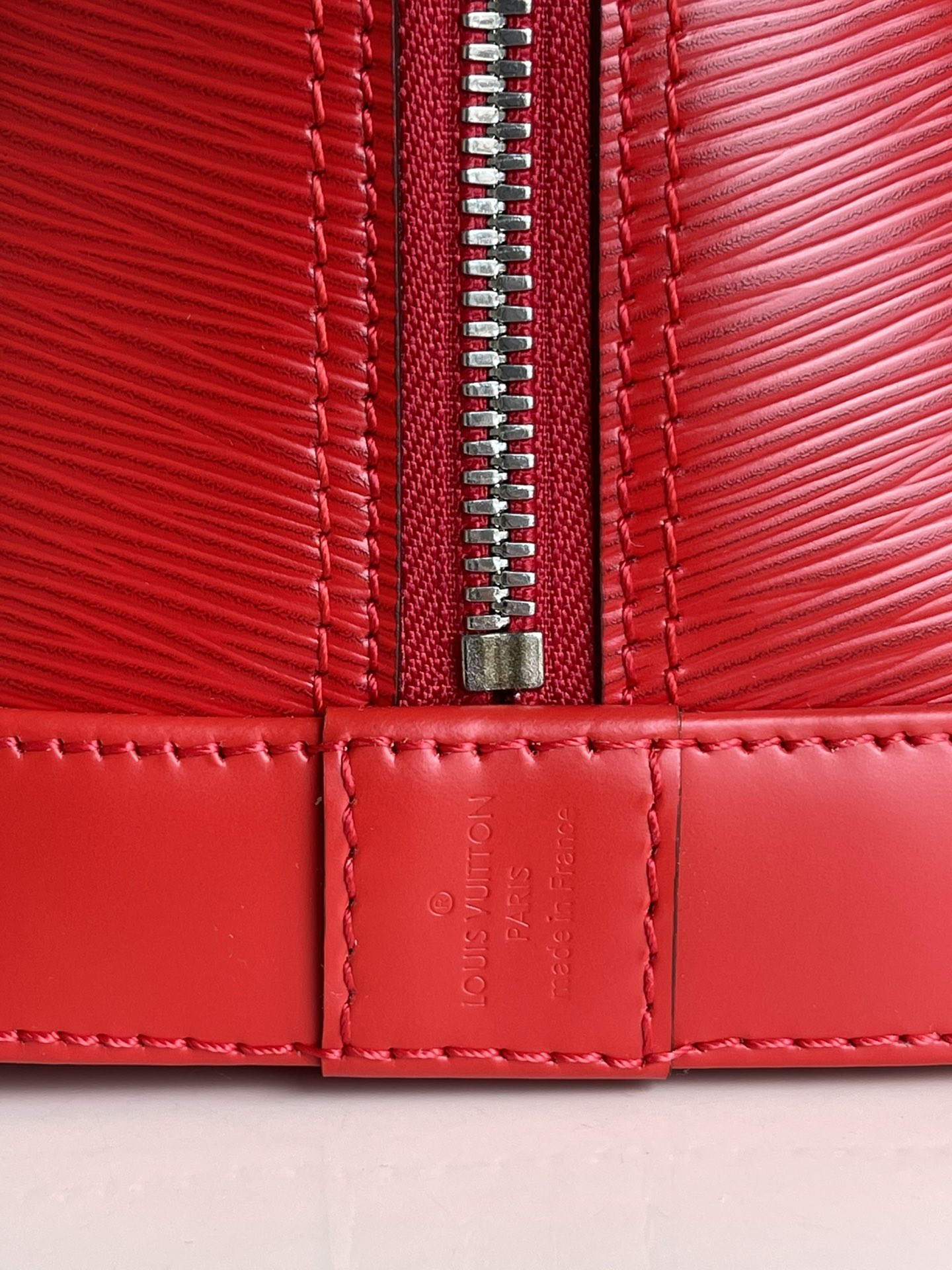 Top original red ALMA small handbag rep