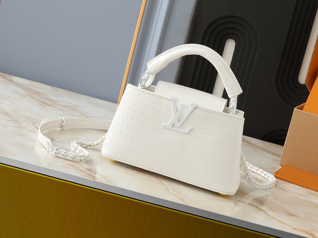 L0vis Vvtt0n Capucines mini bag crocodile pattern reps
