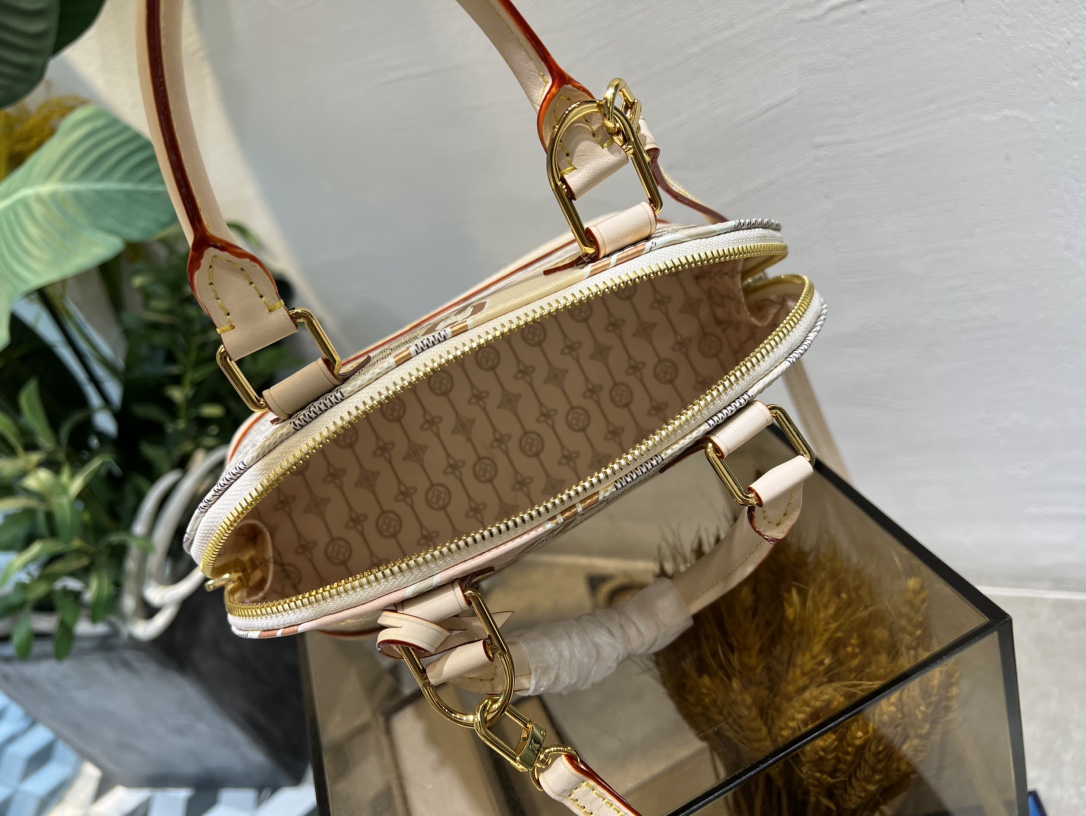 L0vis Vvtt0n Damier Azur