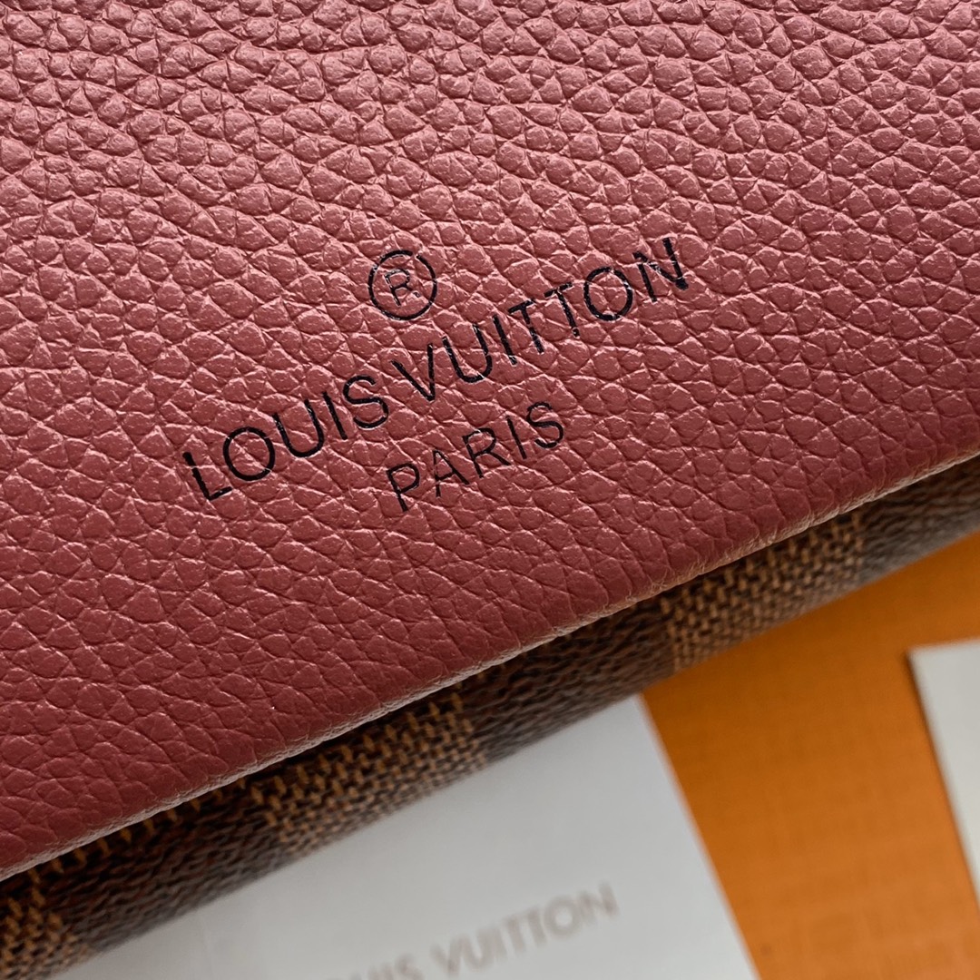 L0vis Vvtt0n Damier Ebene