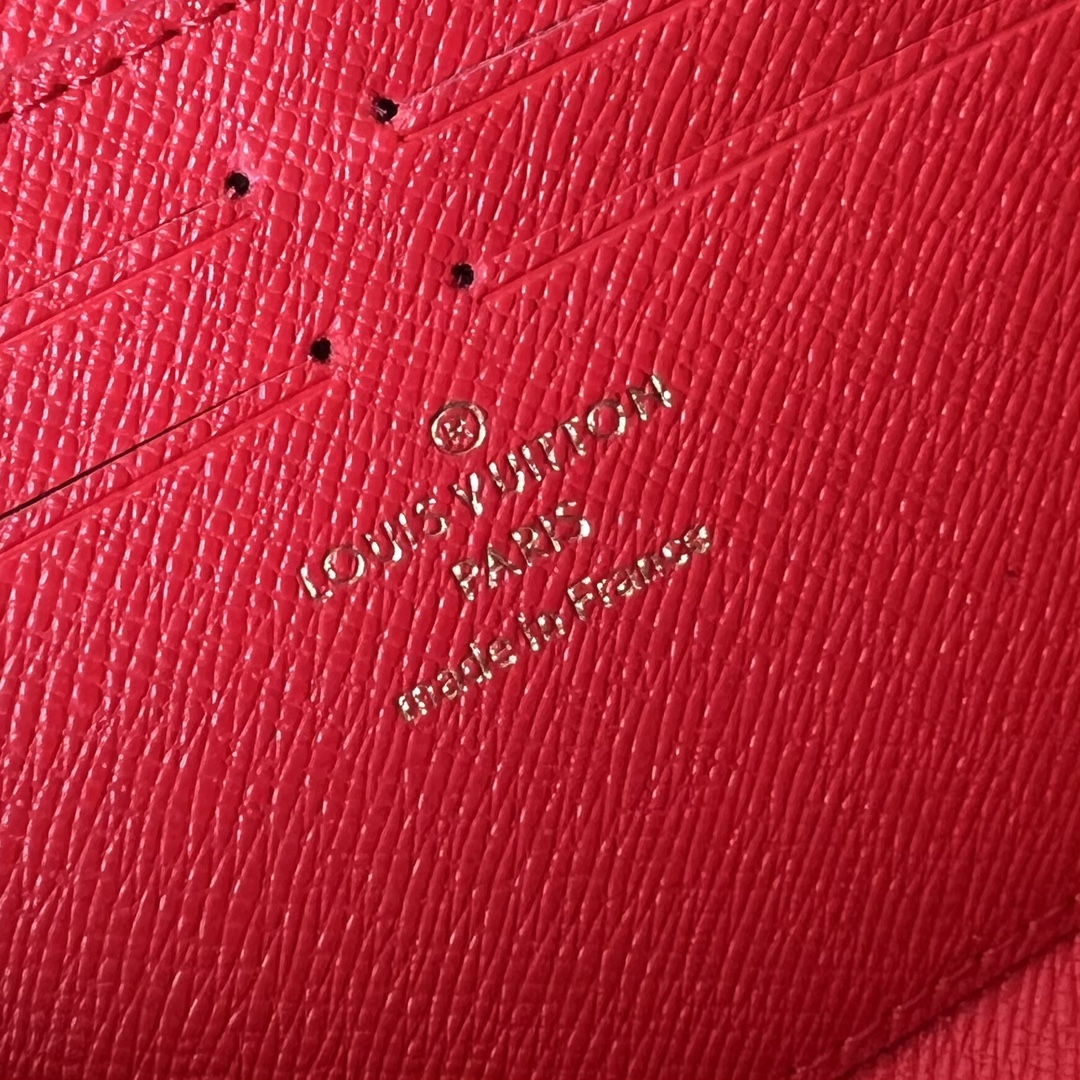 L0vis Vvtt0n Damier Azur