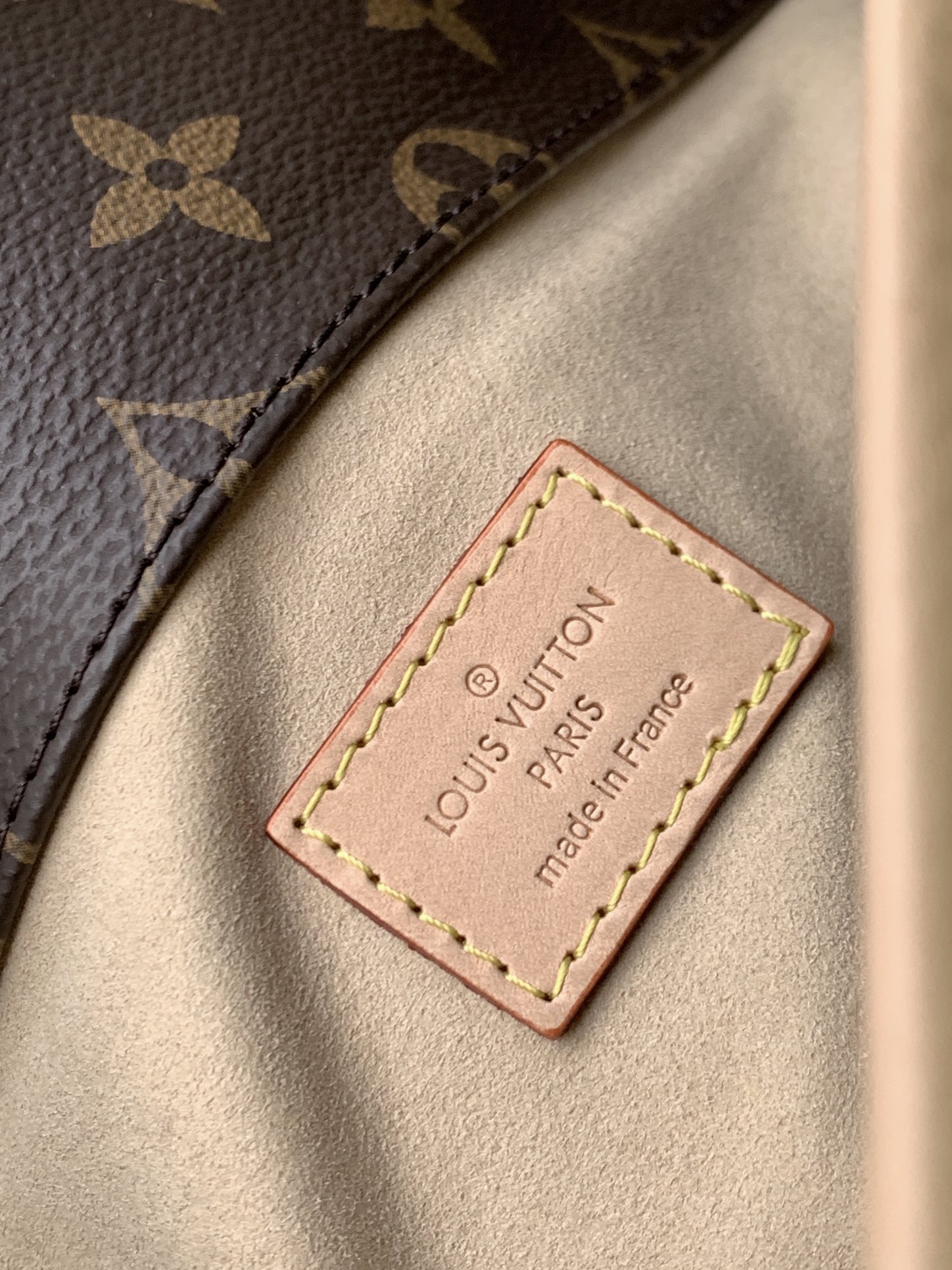 L0vis Vvtt0n Damier Azur