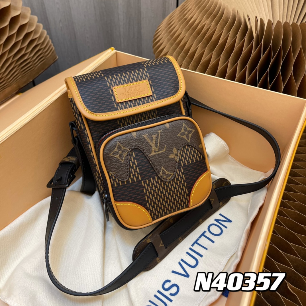 L0vis Vvtt0n Damier Ebene