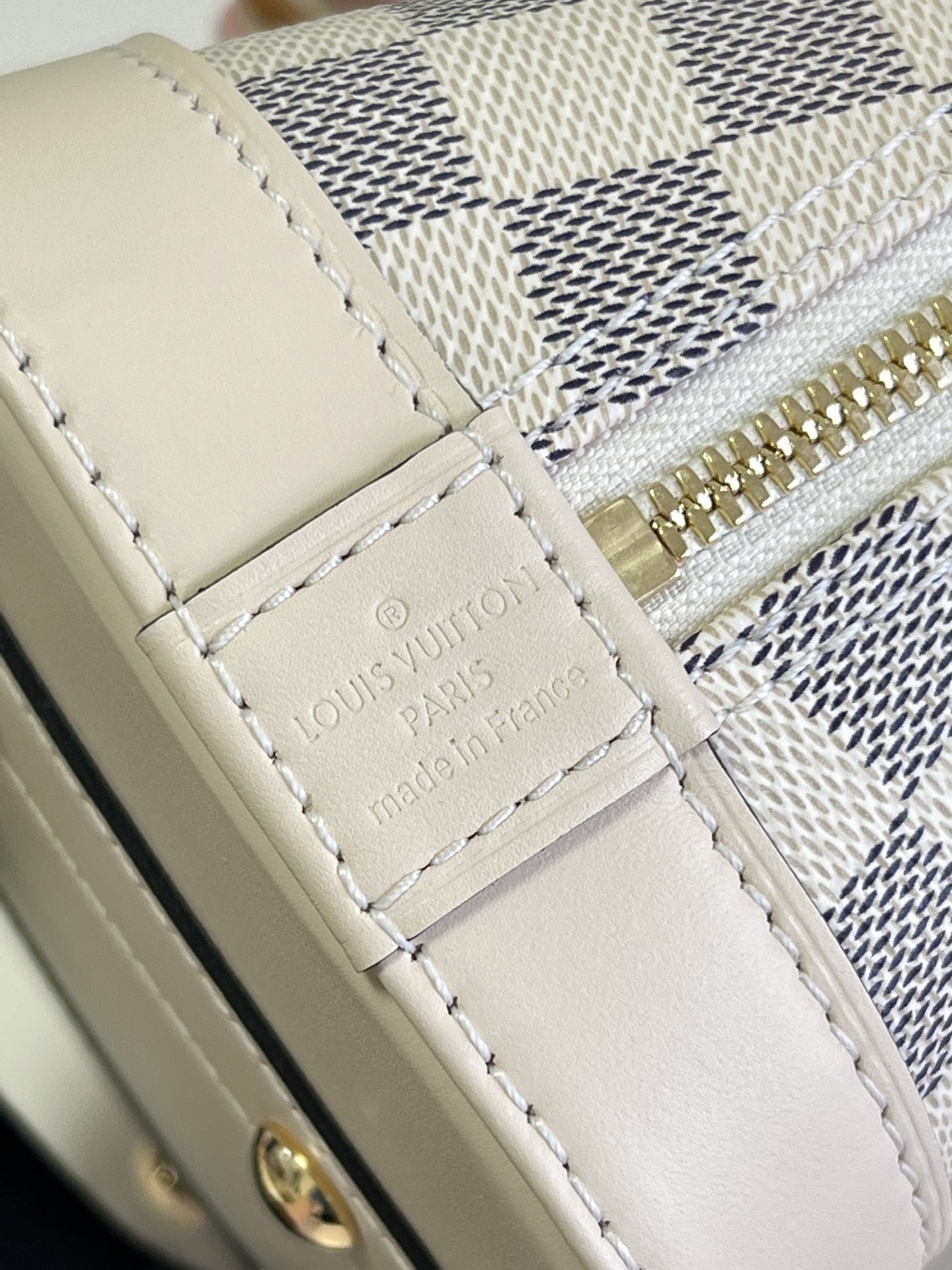 L0vis Vvtt0n Damier Ebene