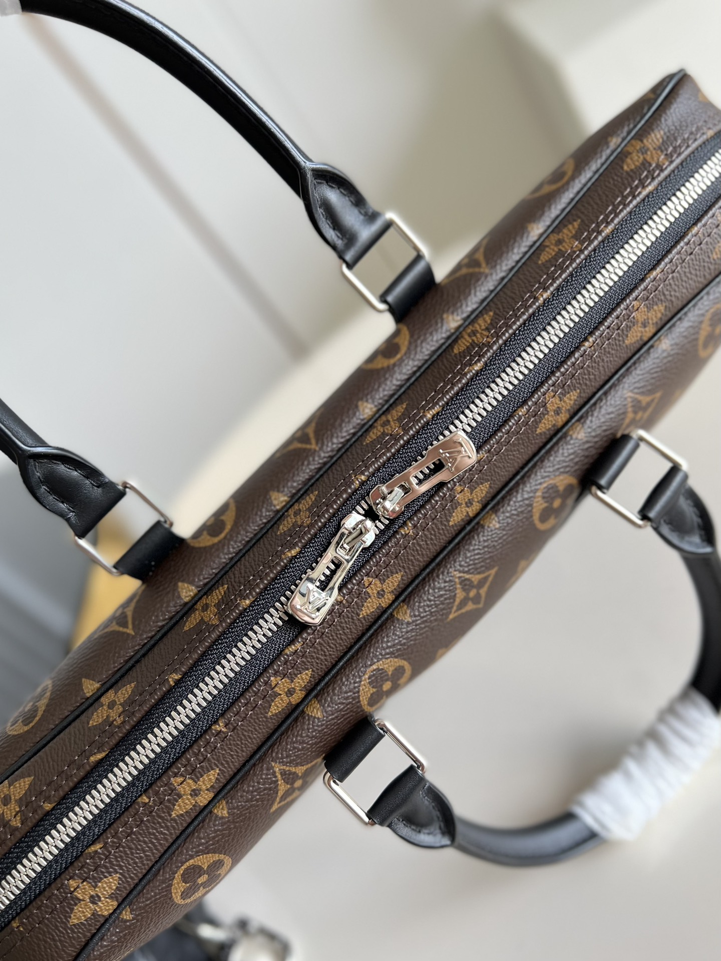 L0vis Vvtt0n Damier Ebene