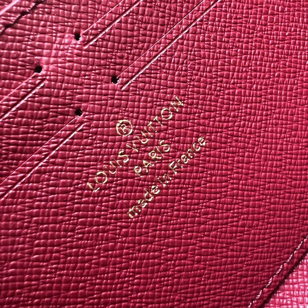 L0vis Vvtt0n Damier Azur