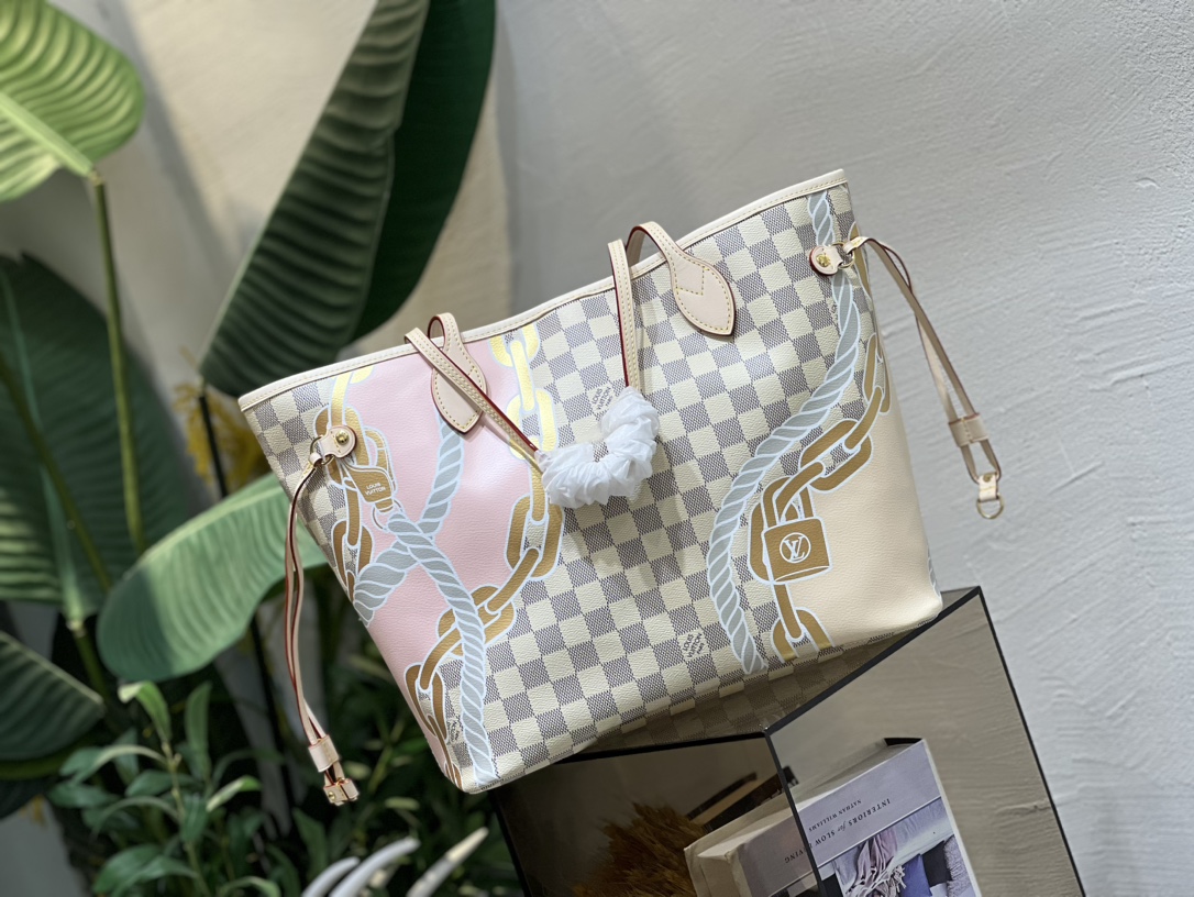 L0vis Vvtt0n Damier Azur