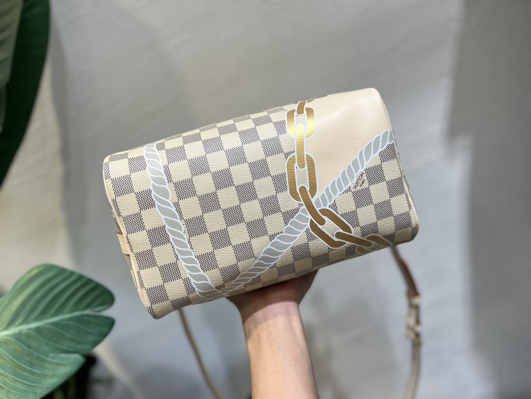 L0vis Vvtt0n Damier Azur