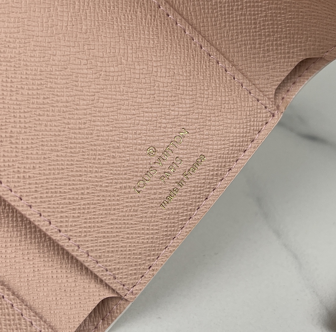 L0vis Vvtt0n Damier Ebene