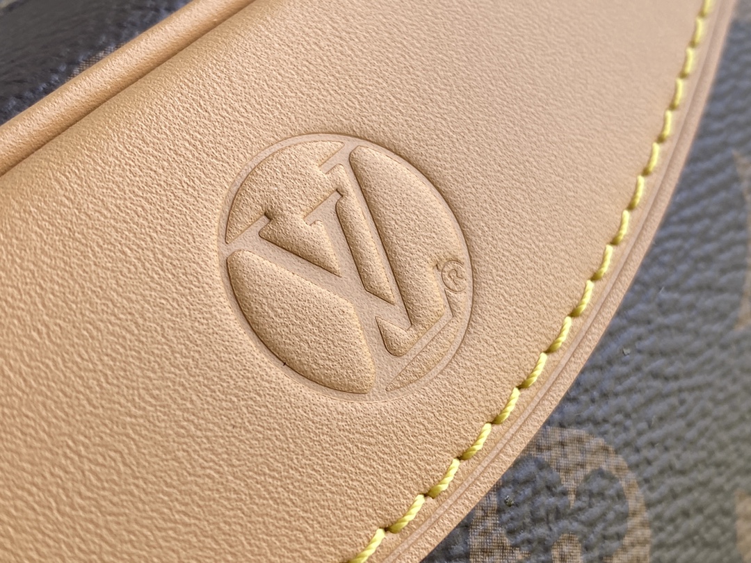 L0vis Vvtt0n Damier Azur