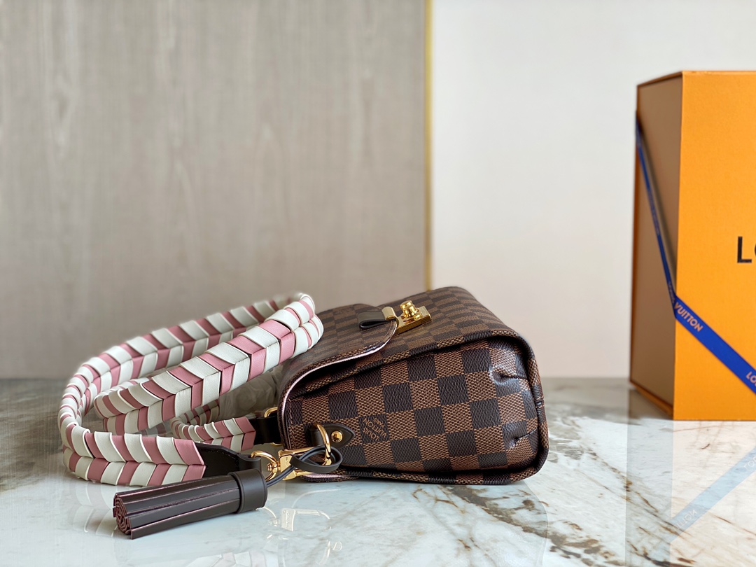 L0vis Vvtt0n Damier Azur