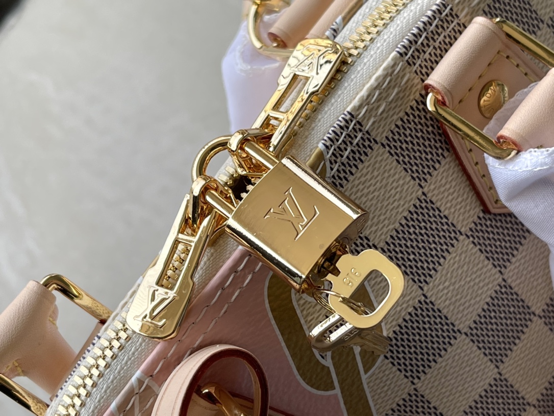 L0vis Vvtt0n Damier Azur