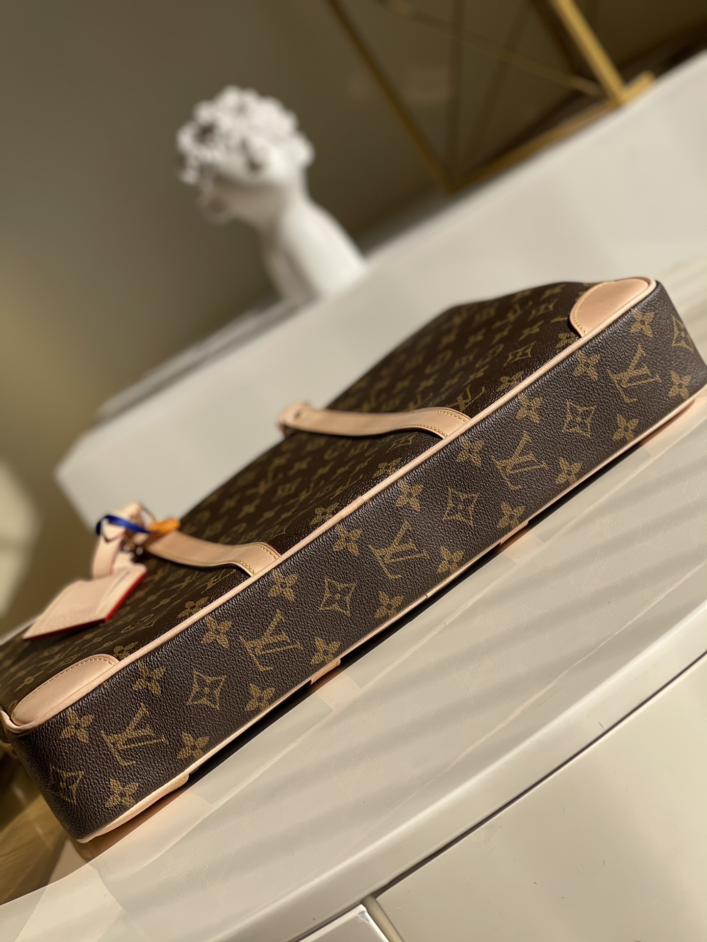 L0vis Vvtt0n Damier Ebene