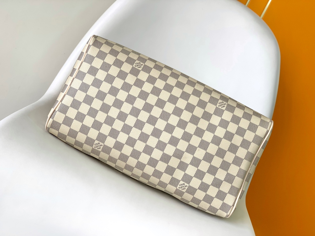 L0vis Vvtt0n Damier Azur