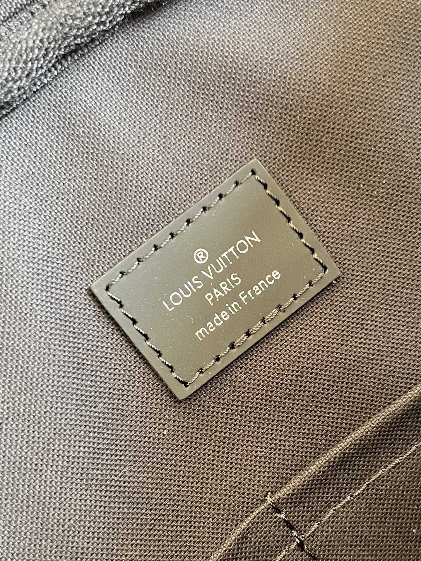 L0vis Vvtt0n Damier Ebene