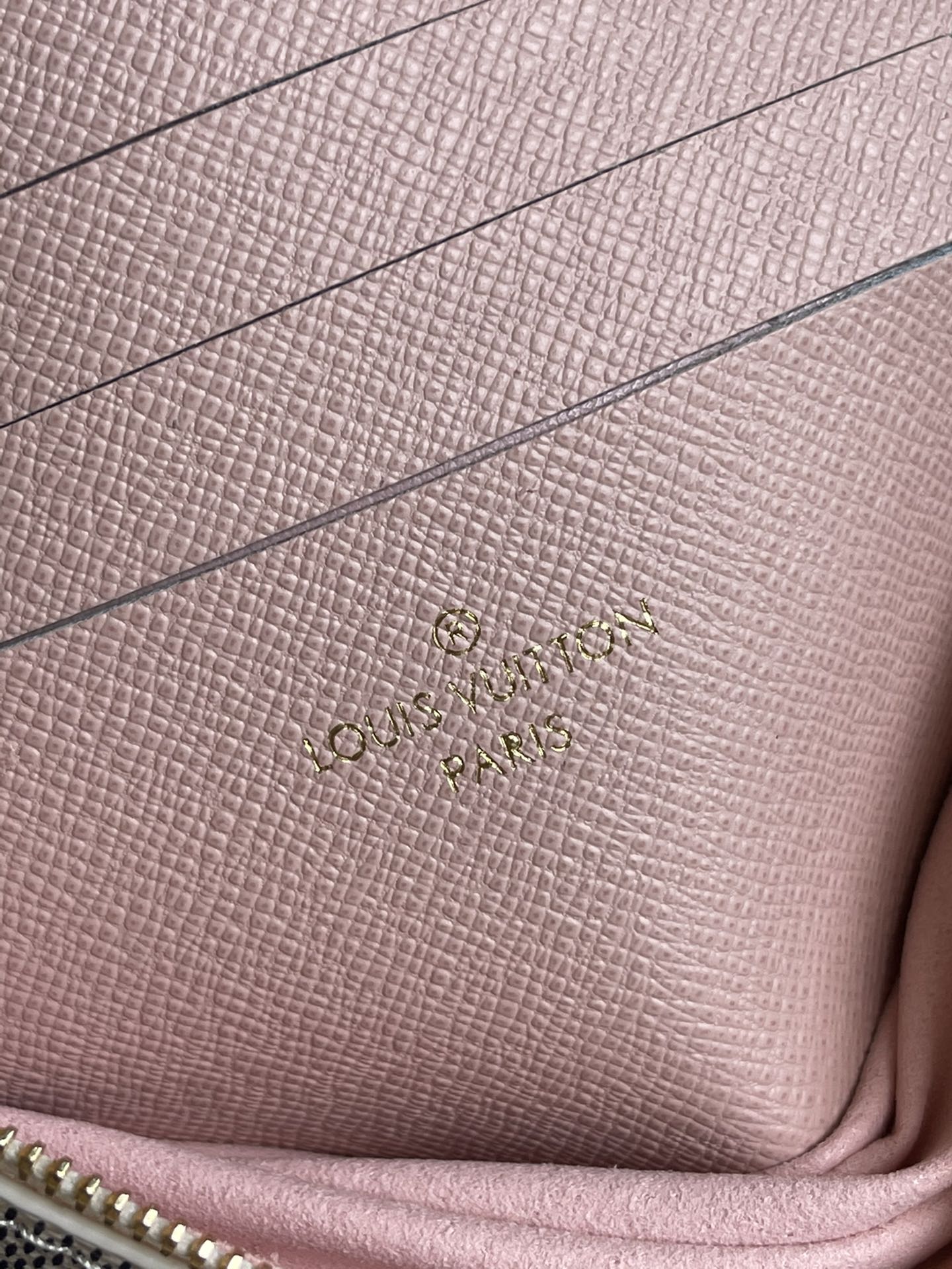 L0vis Vvtt0n Damier Ebene