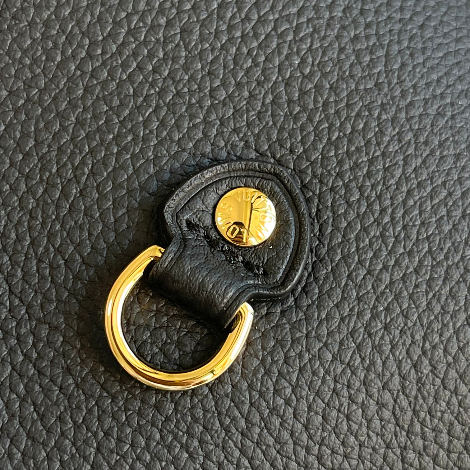 L0vis Vvtt0n Damier Azur