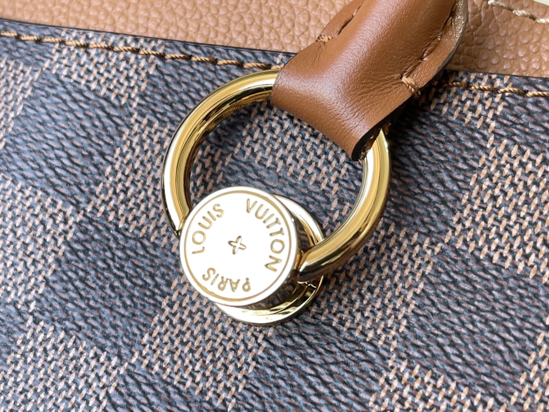 L0vis Vvtt0n Damier Ebene