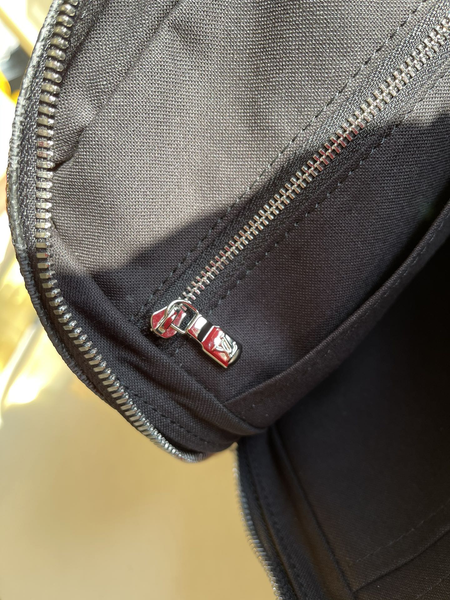 L0vis Vvtt0n Damier Ebene