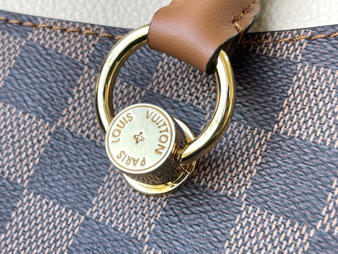 L0vis Vvtt0n Damier Ebene