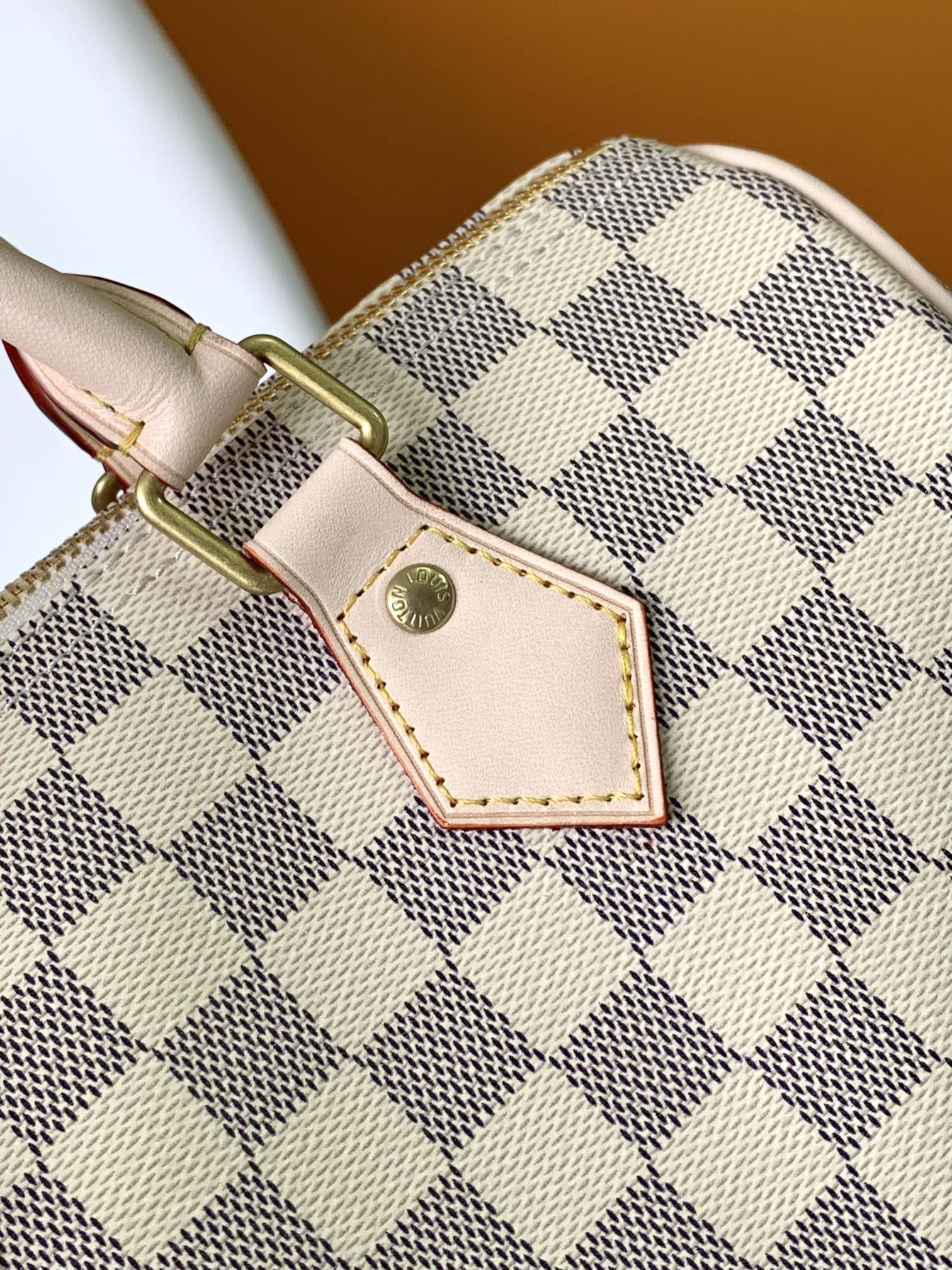 L0vis Vvtt0n Damier Azur