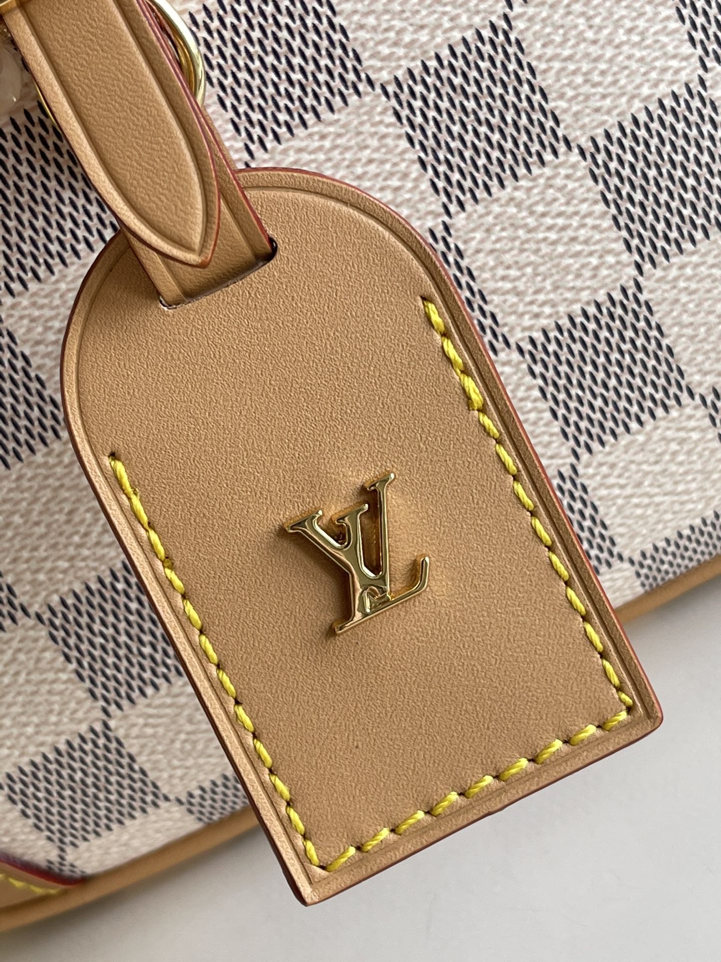 L0vis Vvtt0n Damier Azur