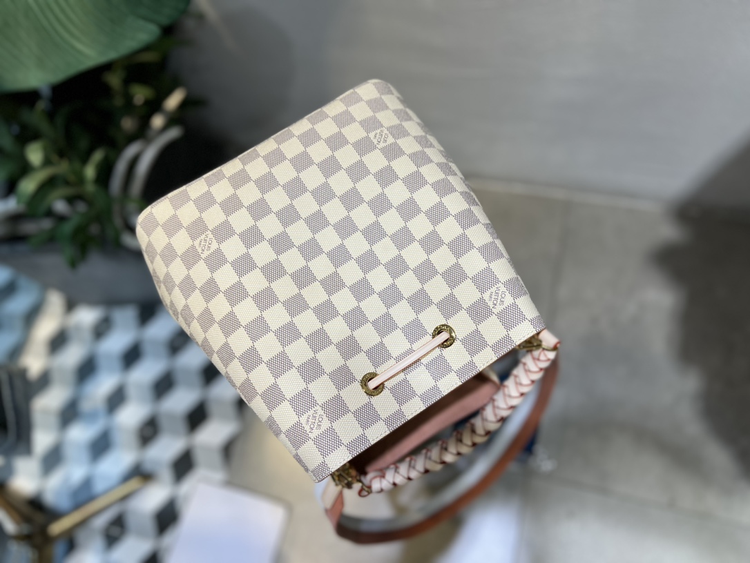 L0vis Vvtt0n Damier Azur