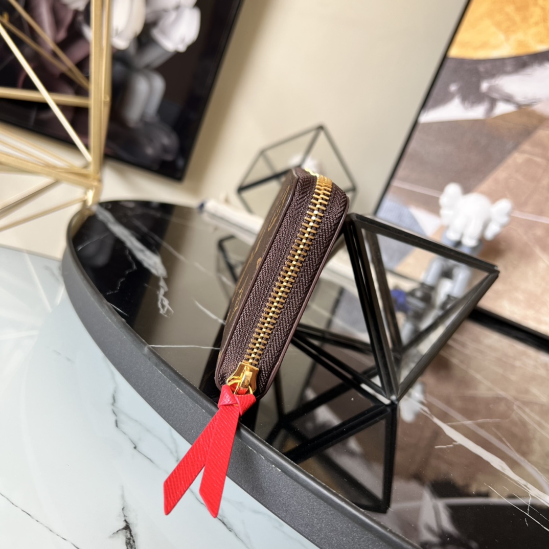 L0vis Vvtt0n Damier Azur