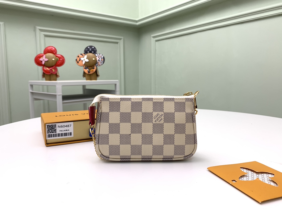 L0vis Vvtt0n Damier Azur